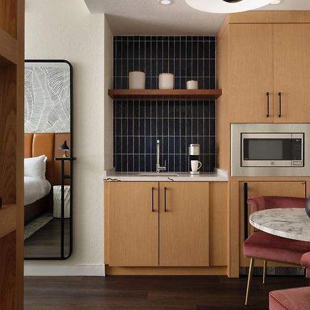 Burton House, Beverly Hills, A Tribute Portfolio Hotel 로스앤젤레스 외부 사진