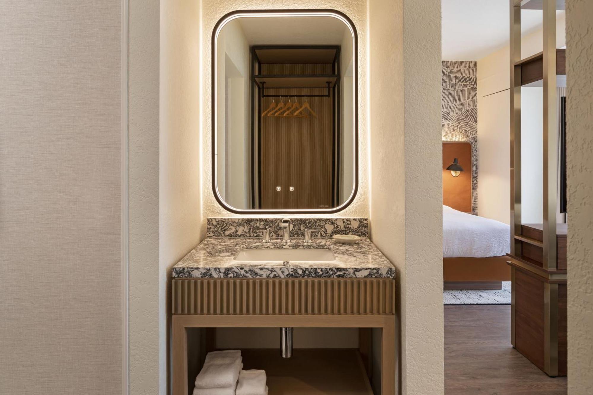 Burton House, Beverly Hills, A Tribute Portfolio Hotel 로스앤젤레스 외부 사진